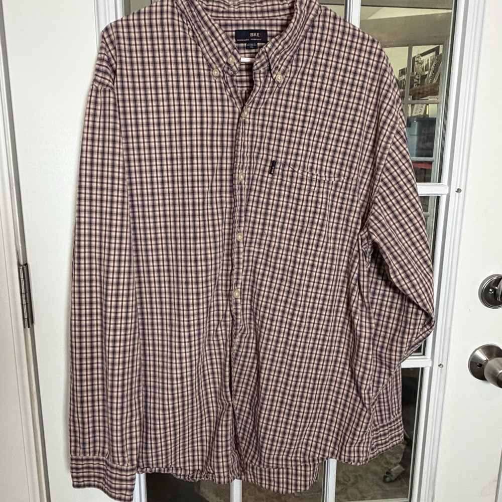 BKE 67 Men's XL Plaid Button Down Shirt Red Navy Cream Western Preppy